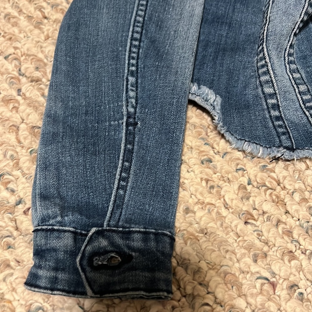 Jean jacket - Picture 3 of 4